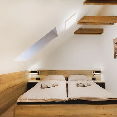 Grin Apartment